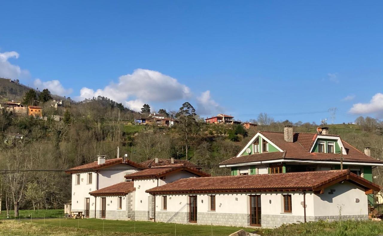 Apartamentos La Presa El Molin Onís Exterior foto